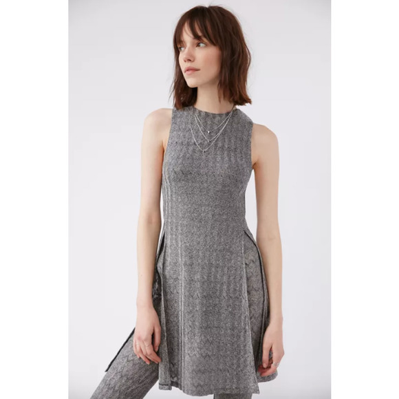 Ecoté Shade Double Layer Flare Jumpsuit - Picture 7 of 10